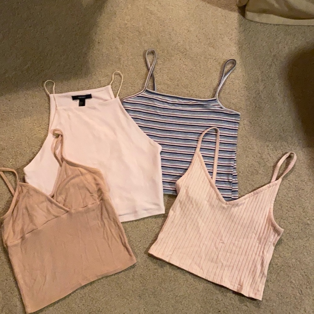 4 Tank Crops in Pale Peach Colors (Mix of brands)
